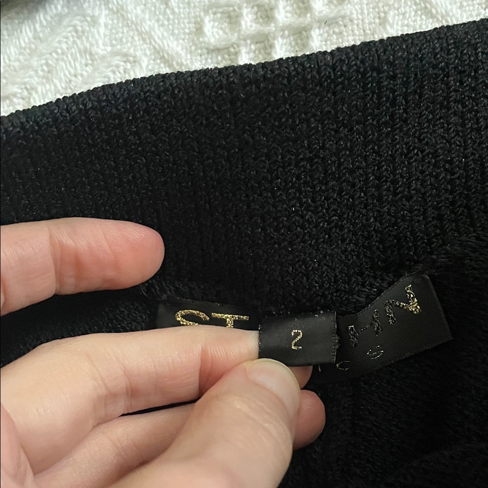 St. John knit 4 piece set BLACK pearl buttons gold zipper - Picture 13 of 16